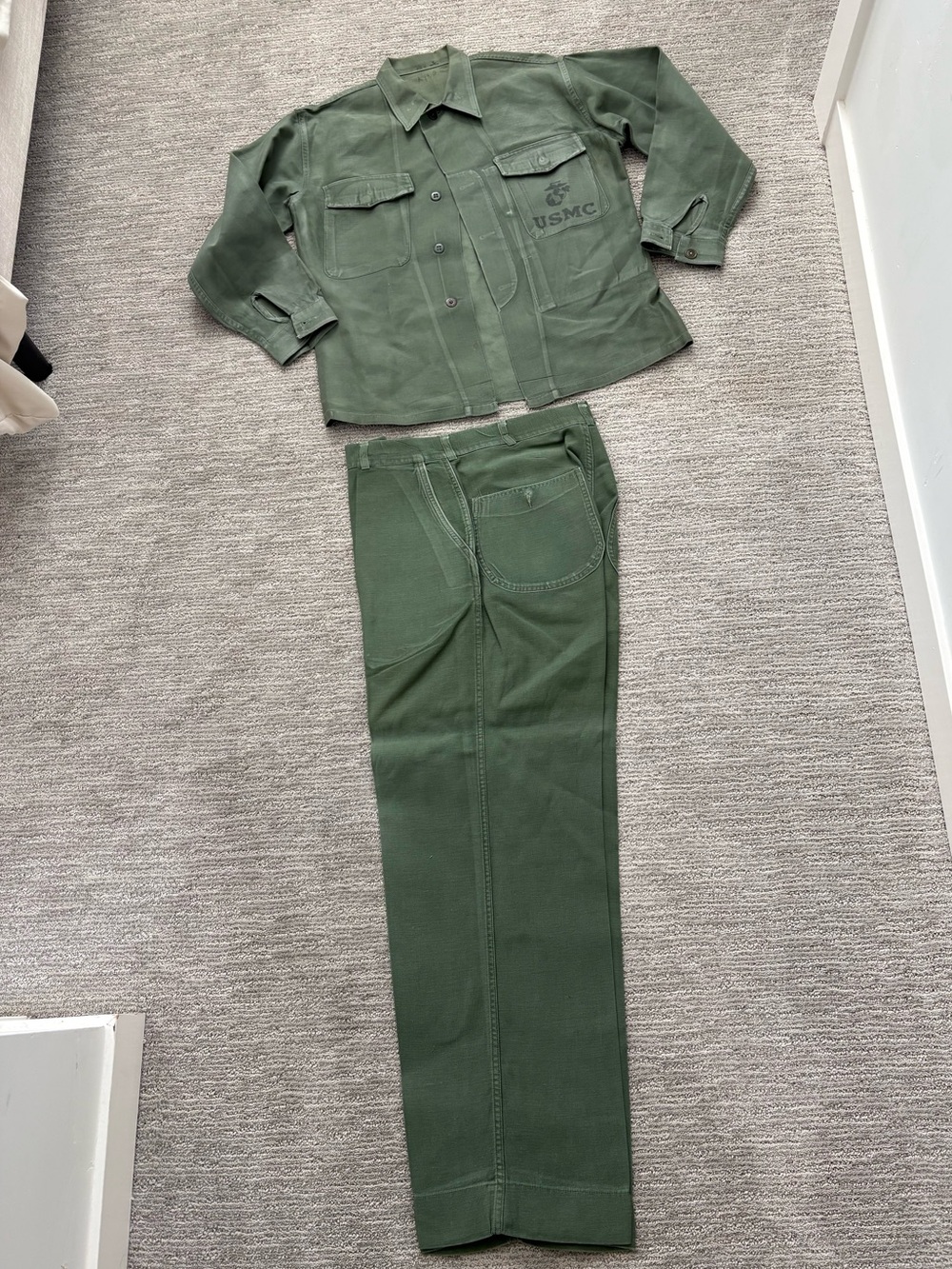 USMC OG-107 Cotton Sateen Two Piece Uniform Shirt and Pants Starched Size 32-32